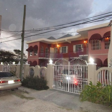 The Residence Portmore Apartments Exterior foto
